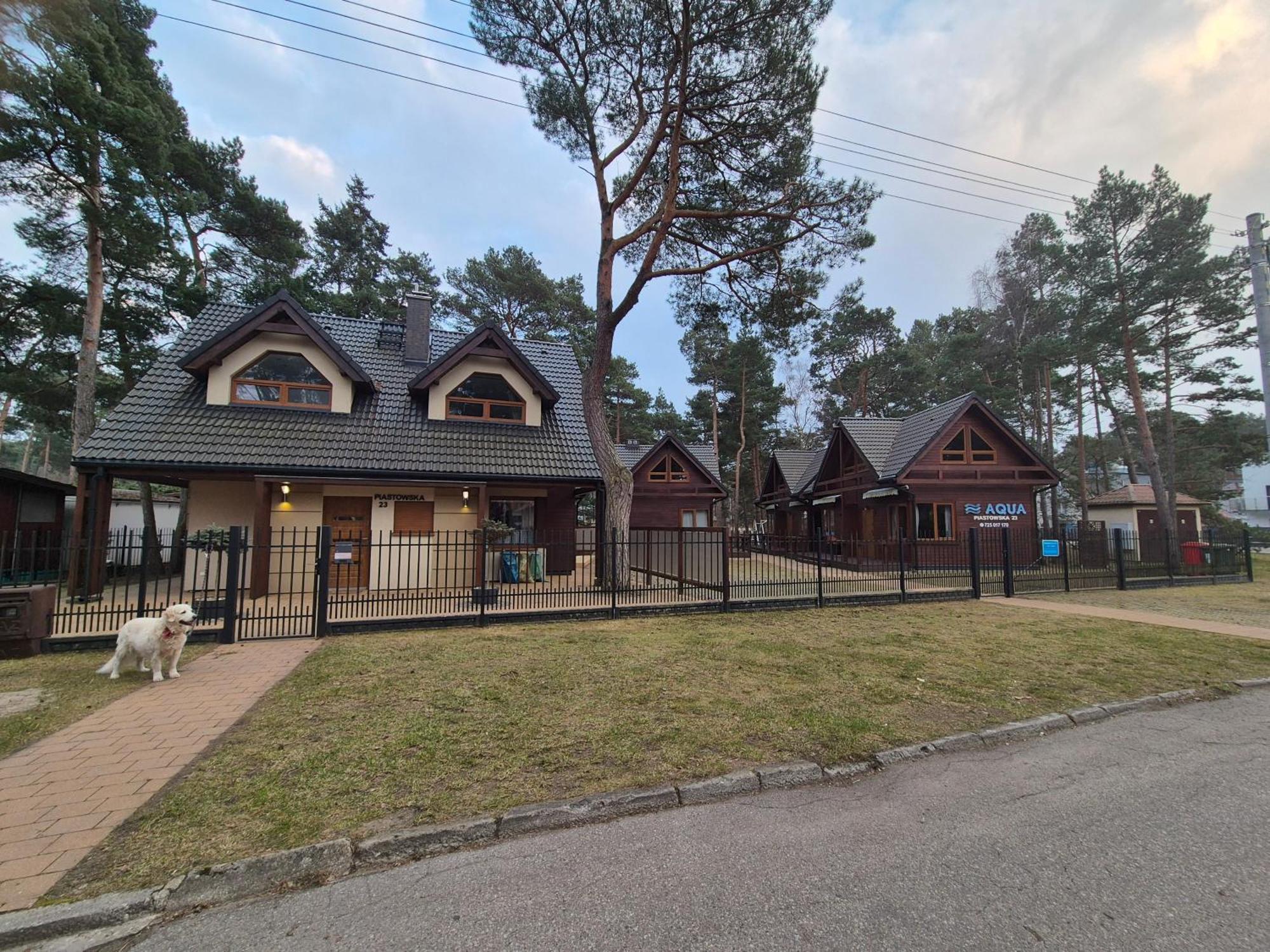 Aqua Domki Caloroczne Pobierowo Exterior foto