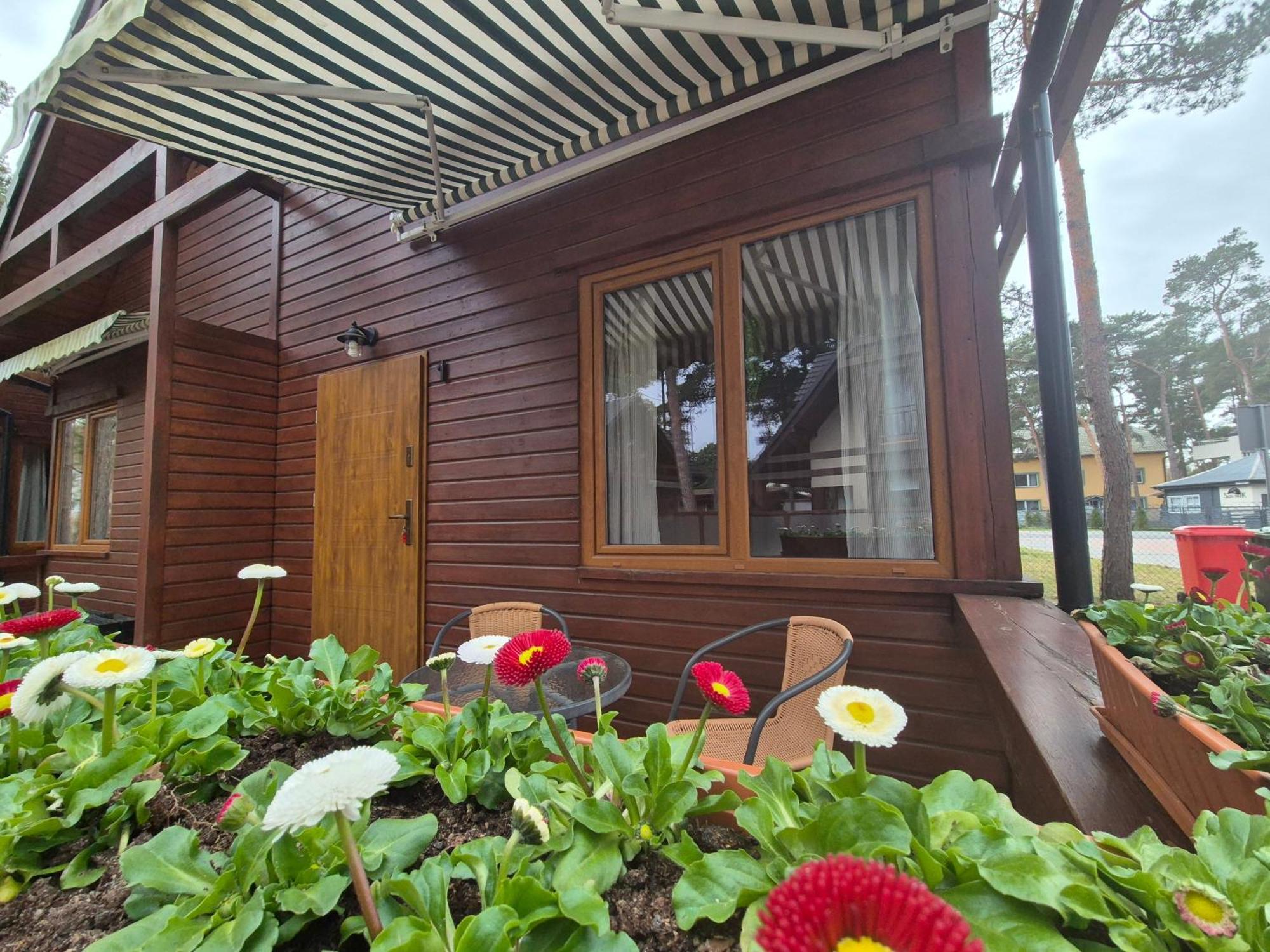 Aqua Domki Caloroczne Pobierowo Exterior foto