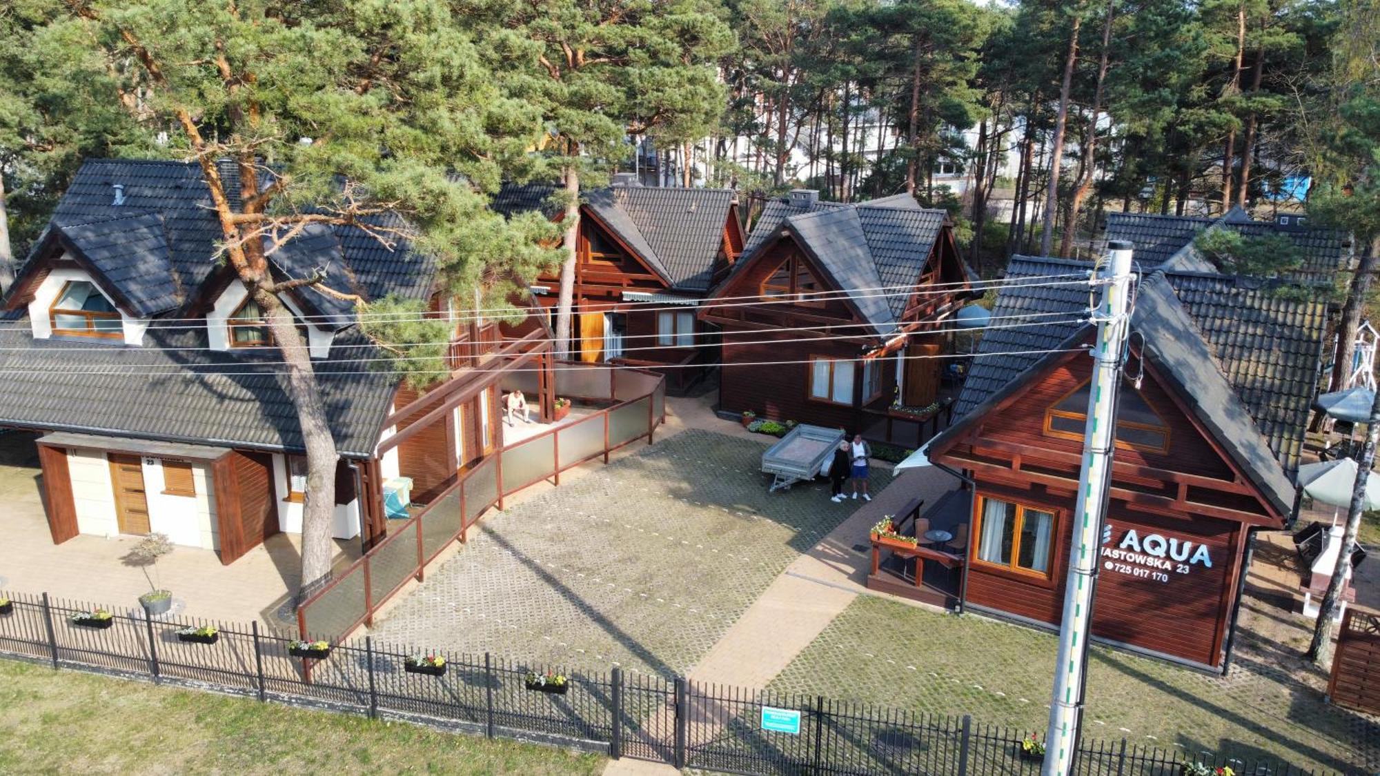 Aqua Domki Caloroczne Pobierowo Exterior foto